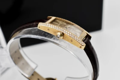 Cartier Tank Americaine Ladies 18ct 32mm Gold Diamond Set Watch 2482