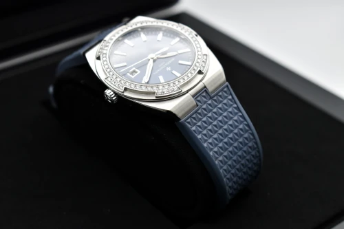 Vacheron Contstantin Overseas Ladies Stainless Steel Diamond Watch 1205V/100A-B590 | B&P