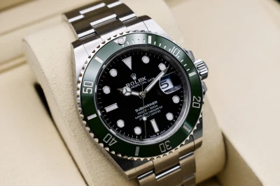 Rolex Submariner Stainless Steel Starbucks 41mm Watch 126610LV | 2026 Unworn