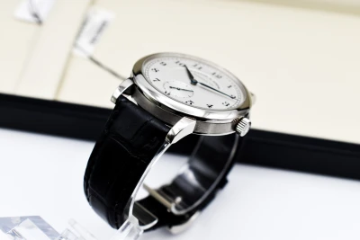 A. Lange & Sohne White Gold 1815 Watch 233.026 | Box & Papers