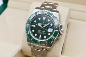 Rolex Submariner Stainless Steel Hulk Watch 116610LV | 2018 Box & Papers
