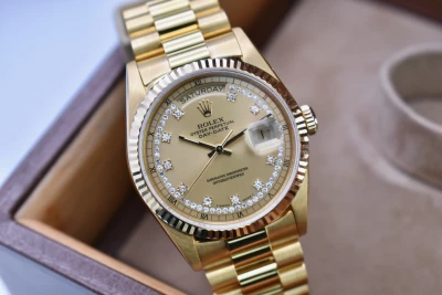 Rolex Day Date 36 Vintage Diamond String Dial 18k Gold 18238 | 1989 Box & Papers