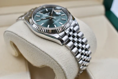 Rolex Datejust 36 Steel & 18k White Gold Mint Green Dial Watch 126234 | 2022