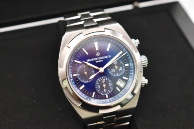 Vacheron Constanton Overseas Chronograph Stainless Steel 5500V | 2019 B&P