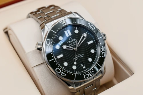 Omega Seamaster Stainless Steel Seaweed Green Watch 210.30.42.20.10.001 | 2026 B&P