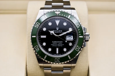 Rolex Submariner Stainless Steel Starbucks 41mm Watch 126610LV | 2026 Unworn