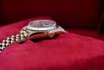 Rolex Datejust 26mm 18ct Gold Diamond Watch 69238 | 1995 Box & Papers