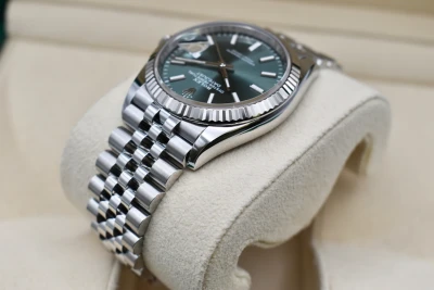 Rolex Datejust 36 Steel & 18k White Gold Mint Green Dial Watch 126234 | 2022