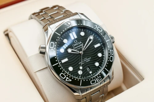 Omega Seamaster Stainless Steel Seaweed Green Watch 210.30.42.20.10.001 | 2026 B&P