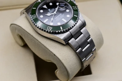 Rolex Submariner Stainless Steel Starbucks 41mm Watch 126610LV | 2026 Unworn