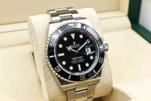 Rolex Submariner Date Stainless Steel 126610LN | 2021 Box & Papers