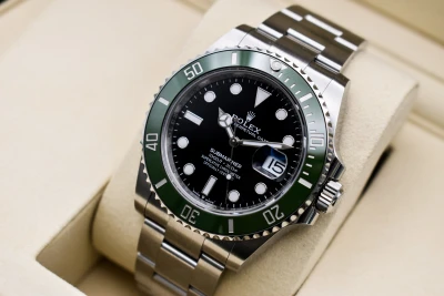 Rolex Submariner Stainless Steel Starbucks 41mm Watch 126610LV | 2026 Unworn