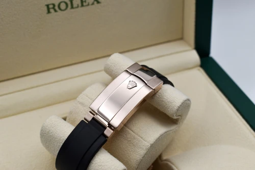 Rolex Skydweller 18ct Rose Gold Oysterflex Watch 326135 | 2021 B&P