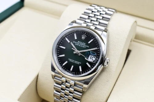 Rolex Datejust 36mm Stainless Steel Green Ombre Watch 126200 | 2026 Unworn