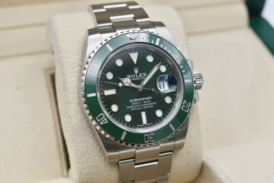 Rolex Submariner Hulk Stainless Steel Watch 116610LV | 2018 B&P