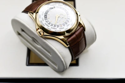 Patek Philippe 18ct Yellow Gold World Time Watch 5130J | Box & Papers
