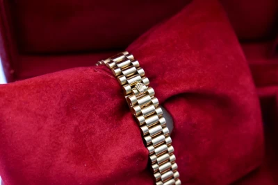 Rolex Datejust 26mm 18ct Gold Diamond Watch 69238 | 1995 Box & Papers