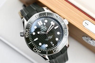 Omega Seamaster Professional Seaweed Green Watch 210.32.42.20.10.001 | 2026