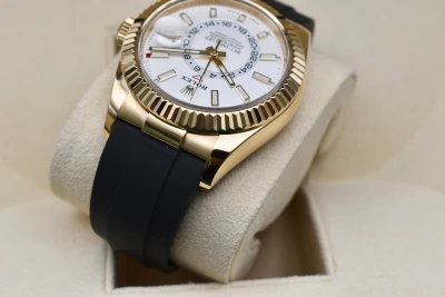 Rolex Skydweller Oysterflex 18K Gold 336238 | 2025 Box & Papers