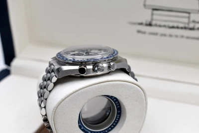Omega Speedmaster Snoopy Edition Chronograph 310.32.42.50.02.001 | 2025 B&P