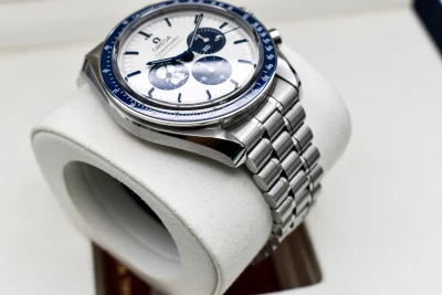 Omega Speedmaster Snoopy Edition Chronograph 310.32.42.50.02.001 | 2025 B&P