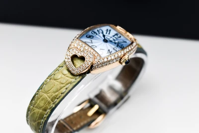 Franck Muller Cintrée Curvex 23mm Diamond Heart Gold Watch 2250 QZ HJ | B&P