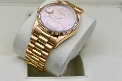 Rolex Day Date 36 Vintage Diamond String Dial 18k Gold 18238 | 1989 Box & Papers