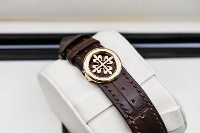 Patek Philippe Annual Calendar 39mm 18ct Yellow Gold 5146J Watch | B&P