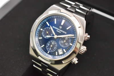 Vacheron Constanton Overseas Chronograph Stainless Steel 5500V | 2019 B&P