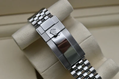 Rolex GMT Master 2 'Bruce Wayne' Stainless Steel Watch 126710GRNR | 2024 Unworn