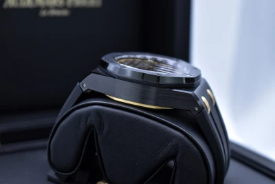 Audemars Piguet Royal Oak Offshore 18k Gold & Ceramic Watch 26420CE.OO.A127CR.01