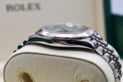 Rolex Datejust 41 18k Rose Gold & Steel Green Roman Watch 126331 | 2026 Unworn