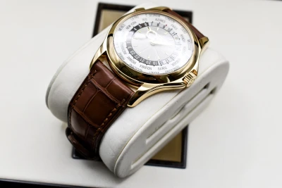 Patek Philippe 18ct Yellow Gold World Time Watch 5130J | Box & Papers