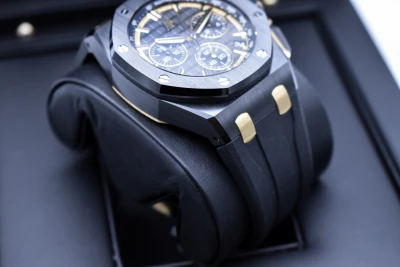 Audemars Piguet Royal Oak Offshore 18k Gold & Ceramic Watch 26420CE.OO.A127CR.01